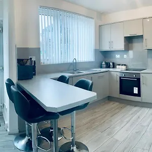 https://stunning-3-bed-residential-home-in-sheffield.yorkshirehotels.net